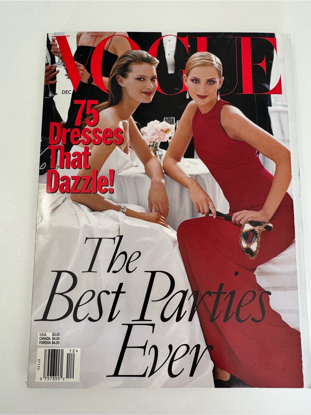 Vogue Fashion Magazine December 1997 Shalom Amber Valletta